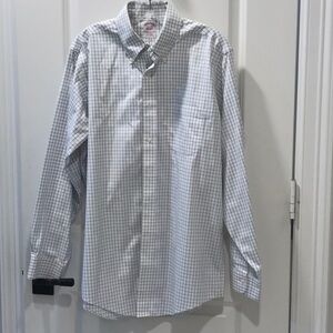 Brooks Brothers Mens windowpane check dress shirt. Size 15 1/2 - 34.